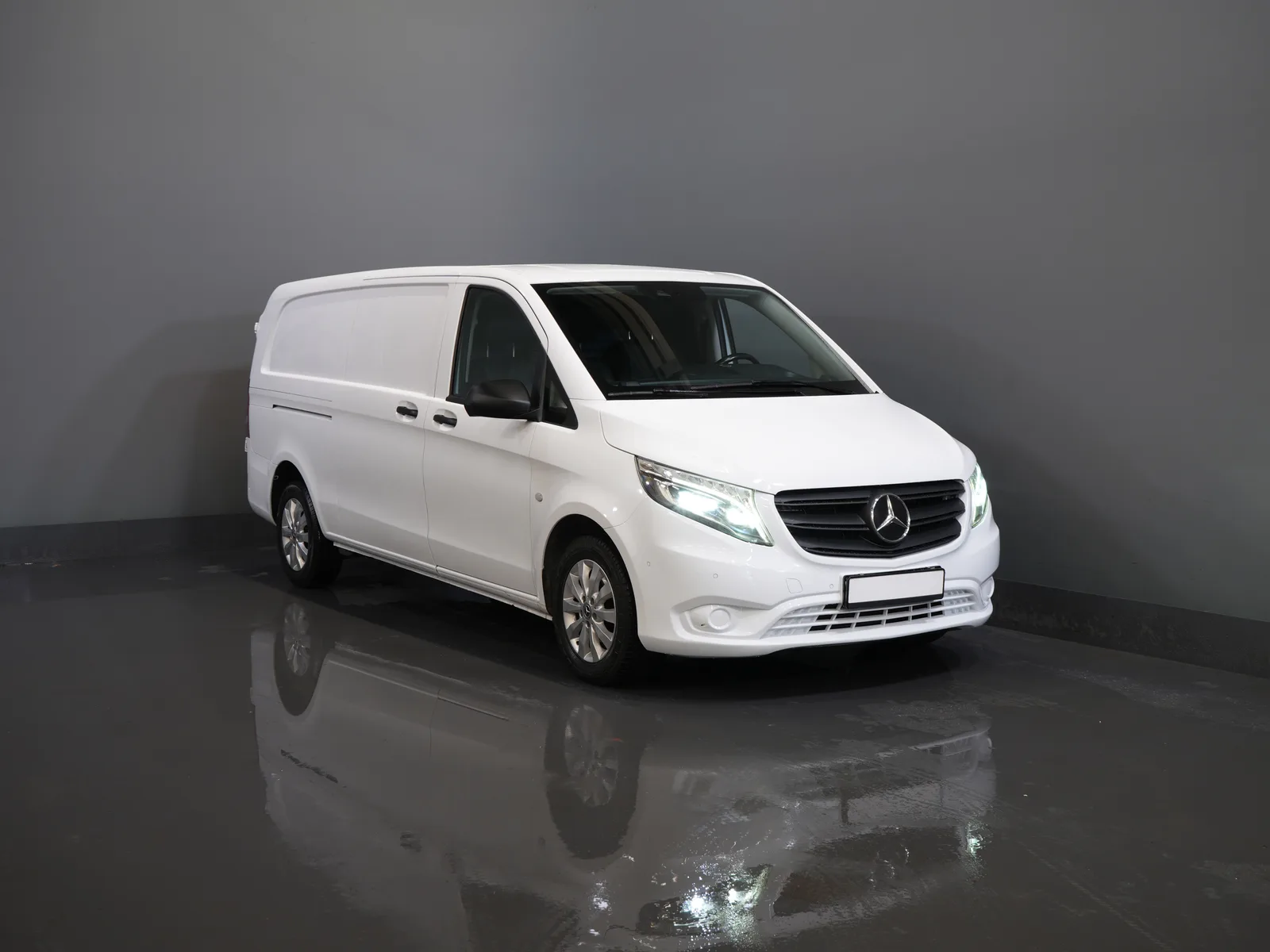 Mercedes-Benz Vito (2022) — foto 1