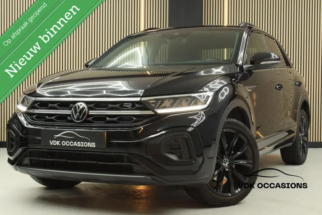 Volkswagen T-Roc (2023) — foto 1