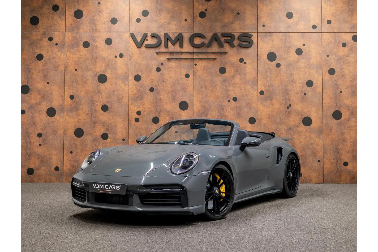 Porsche 911 (2021) — foto 1