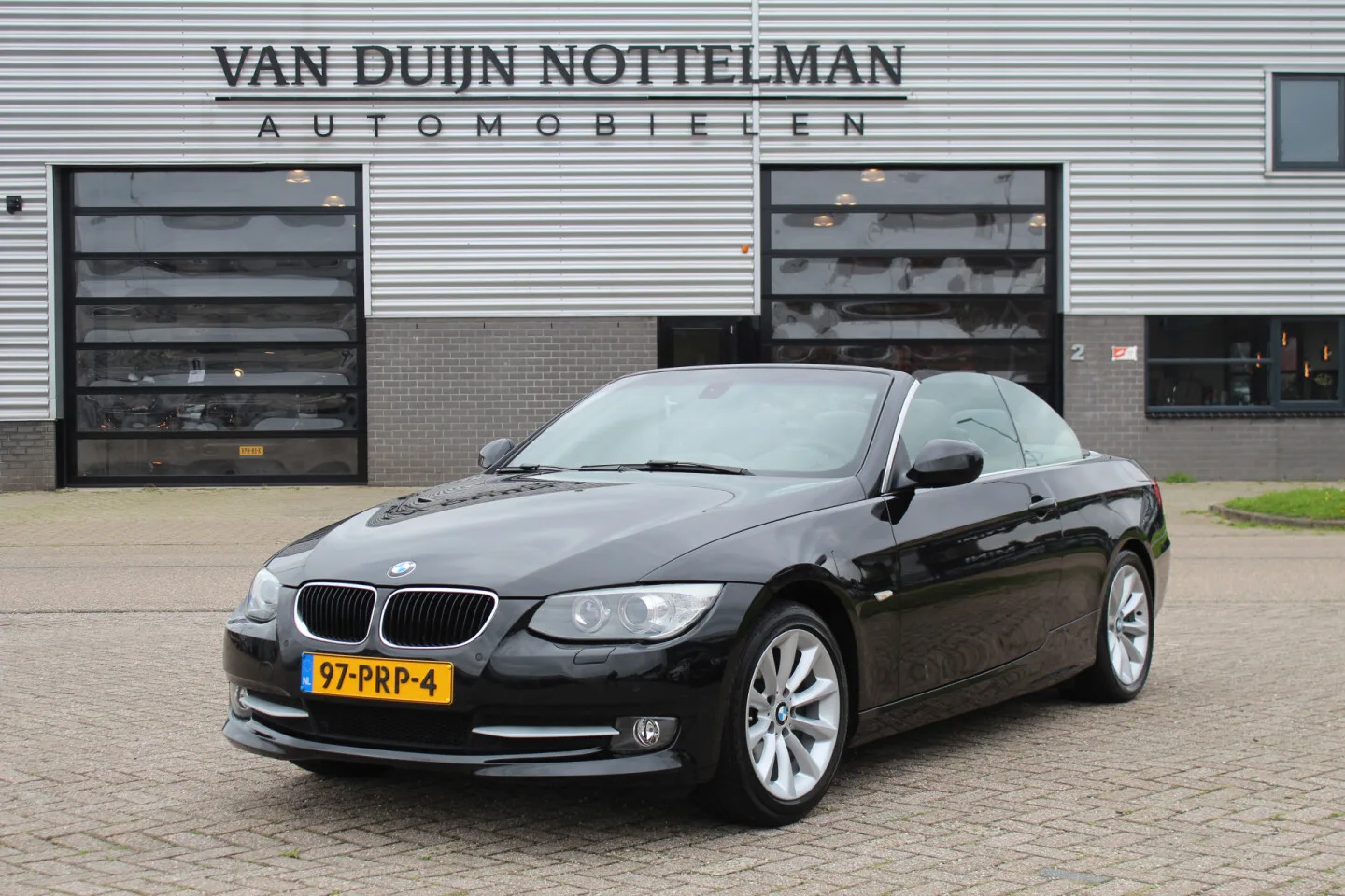 BMW 3-Serie (2011) — foto 1