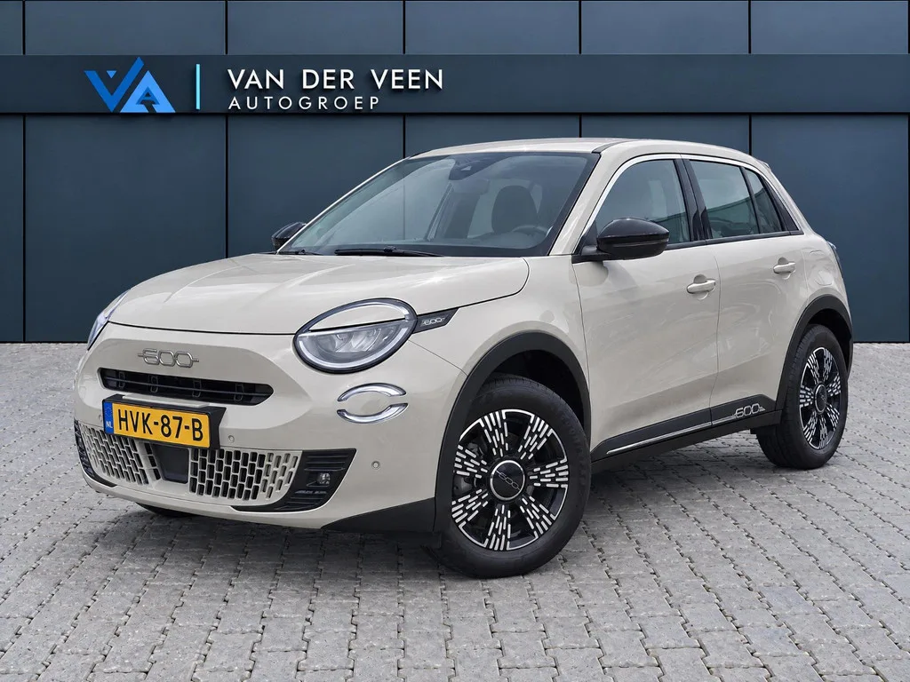 Fiat 600 (2025) — foto 1