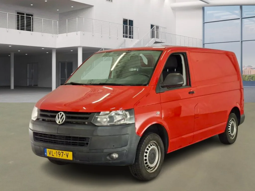 Volkswagen Transporter (2015) — foto 1