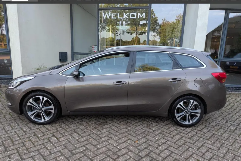 Kia Ceed (2013)