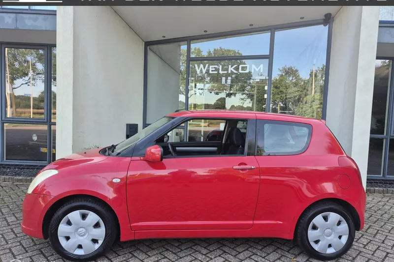 Suzuki Swift (2005)
