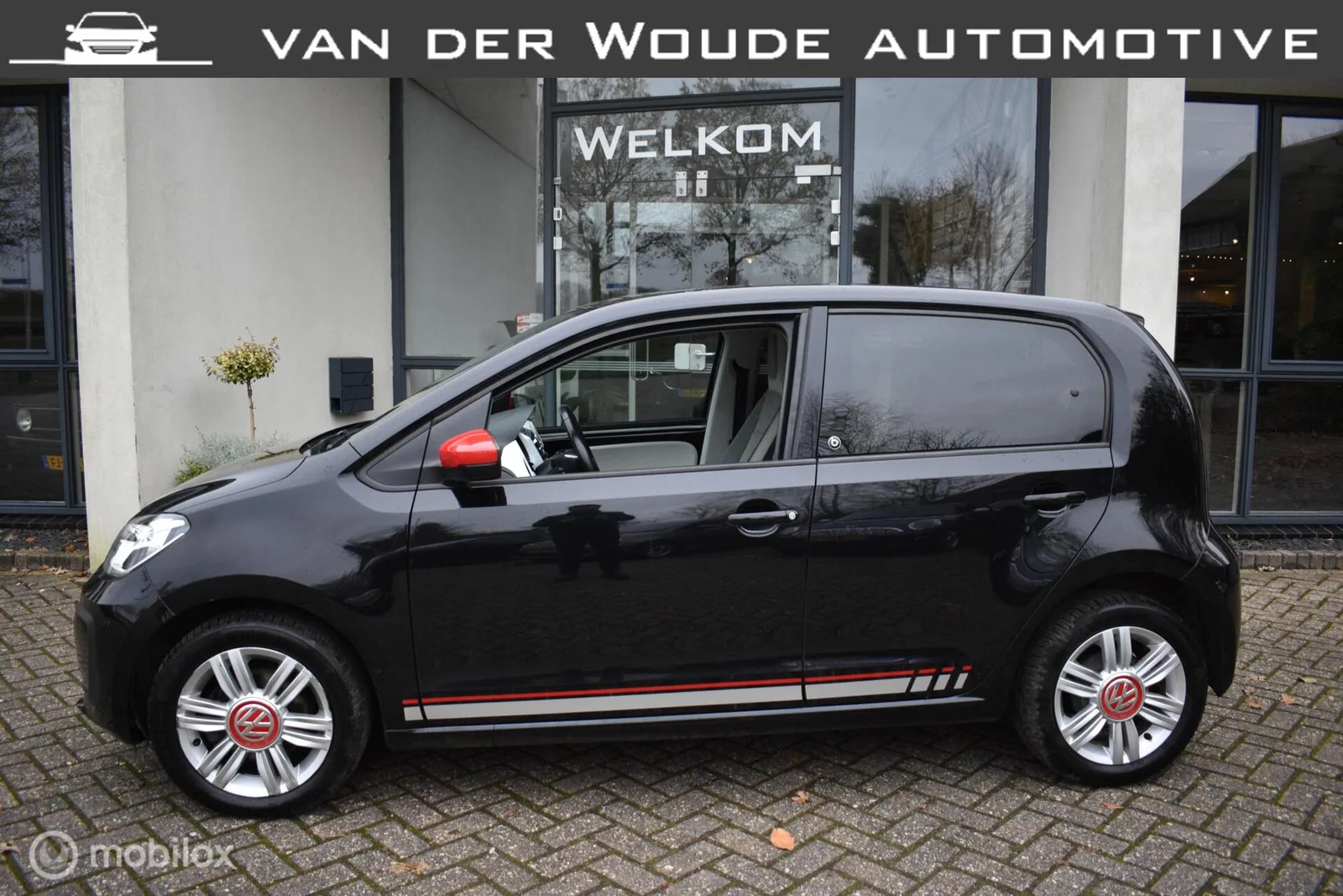 Volkswagen Up! (2019) — foto 1