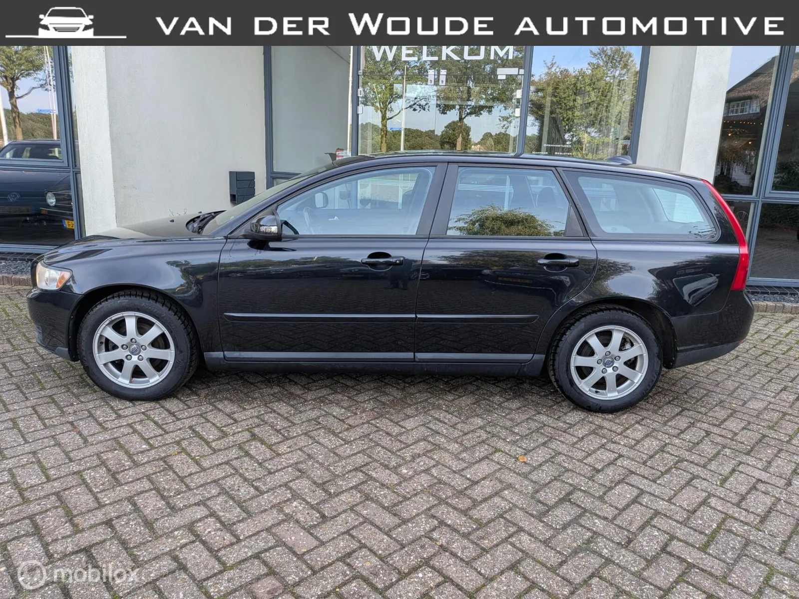 Volvo V50 (2010) — foto 1