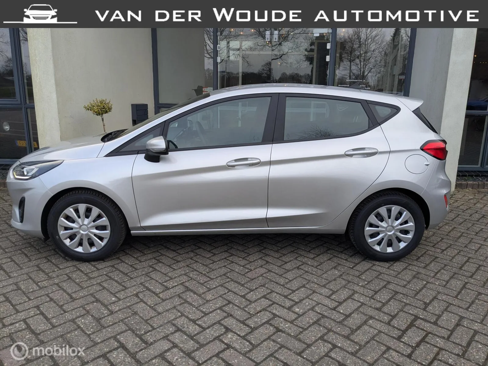 Ford Fiesta (2022) — foto 1