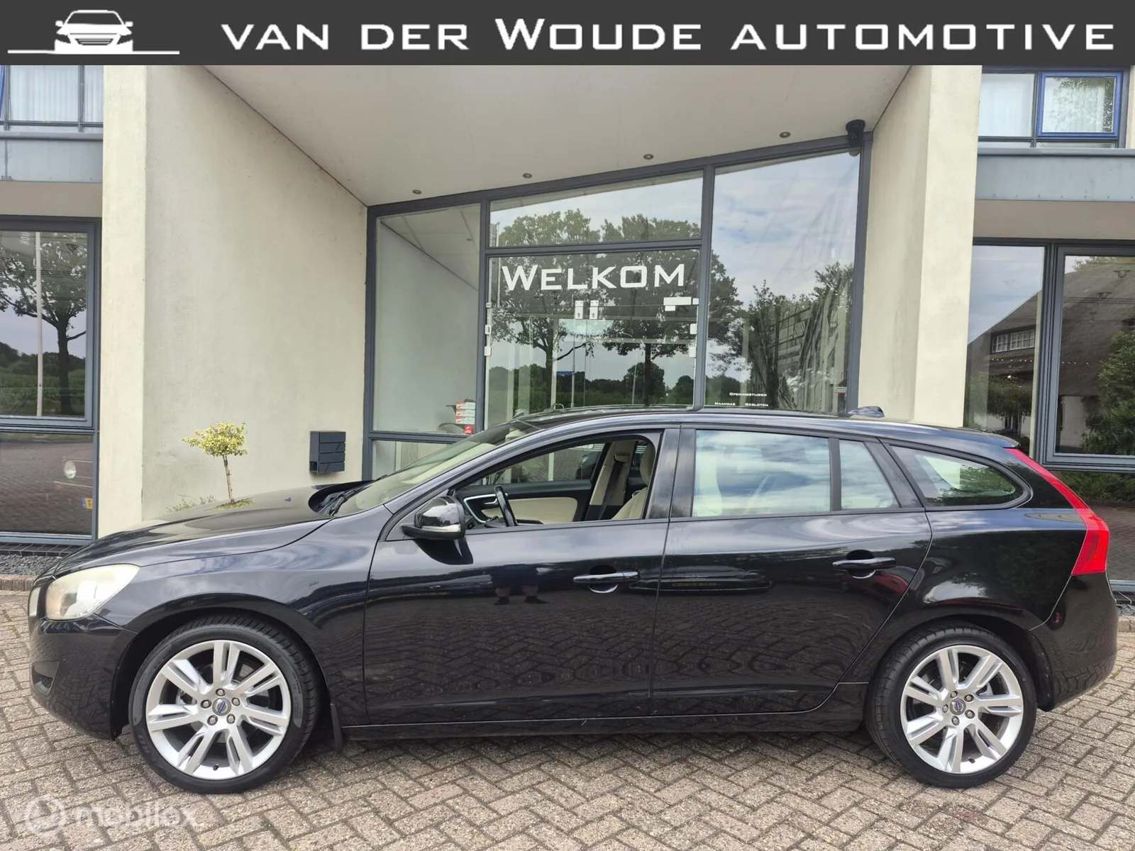 Volvo V60 (2011) — foto 1