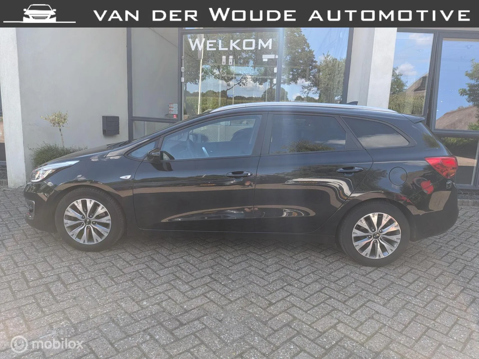 Kia Ceed (2018) — foto 1