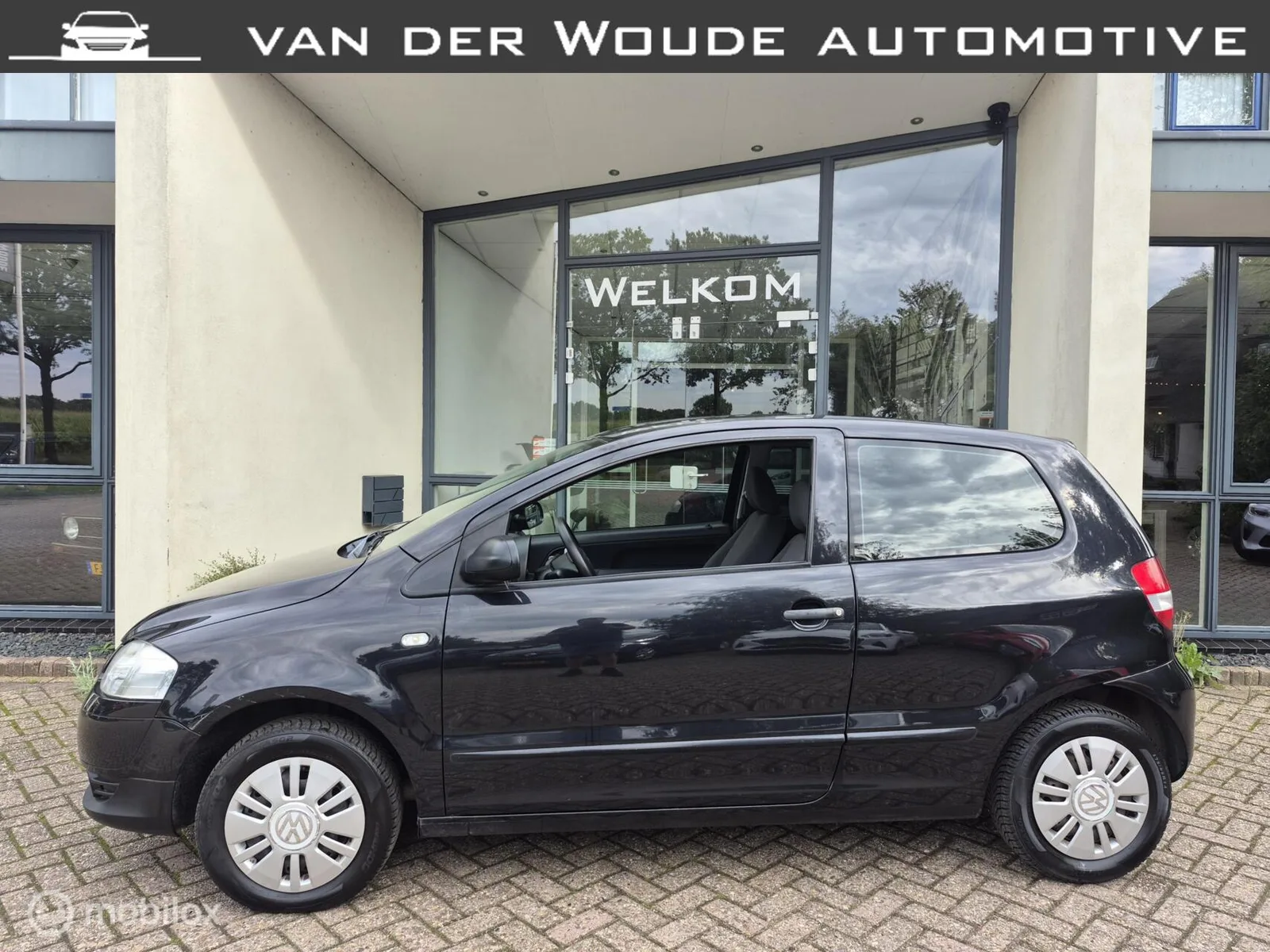Volkswagen Fox (2011) — foto 1