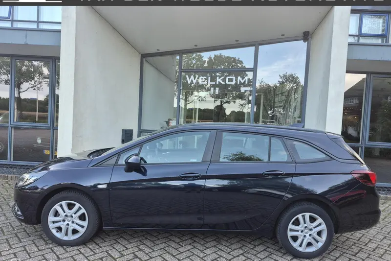 Opel Astra (2018)