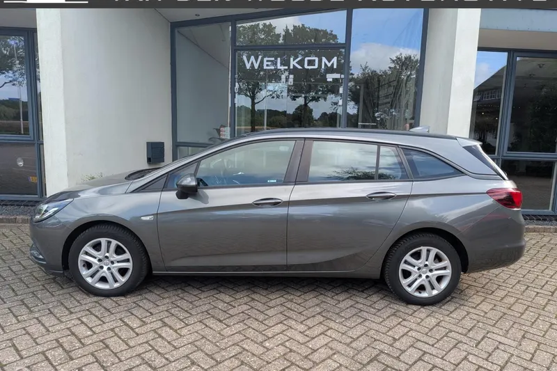 Opel Astra (2018)