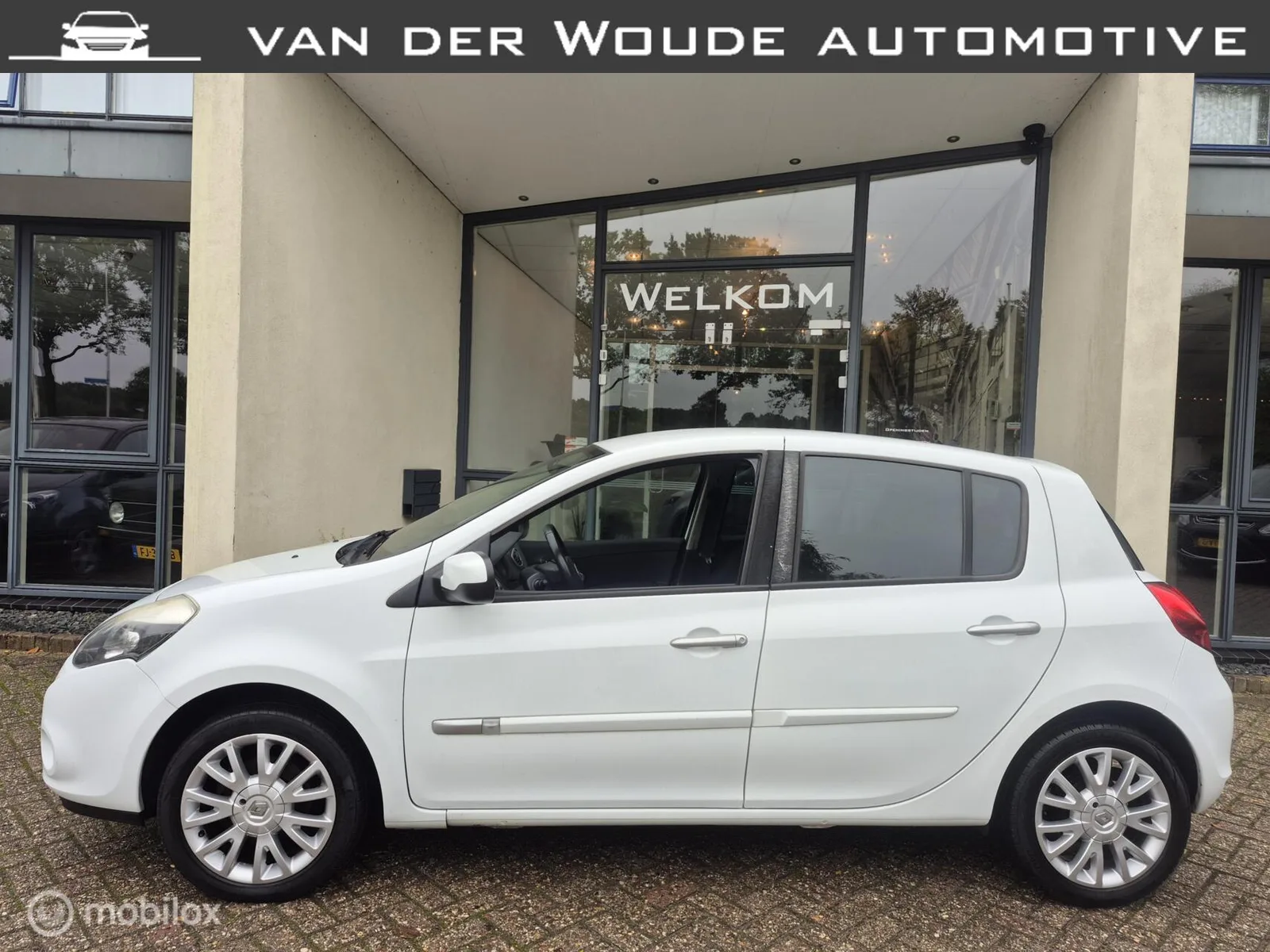 Renault Clio (2011) — foto 1
