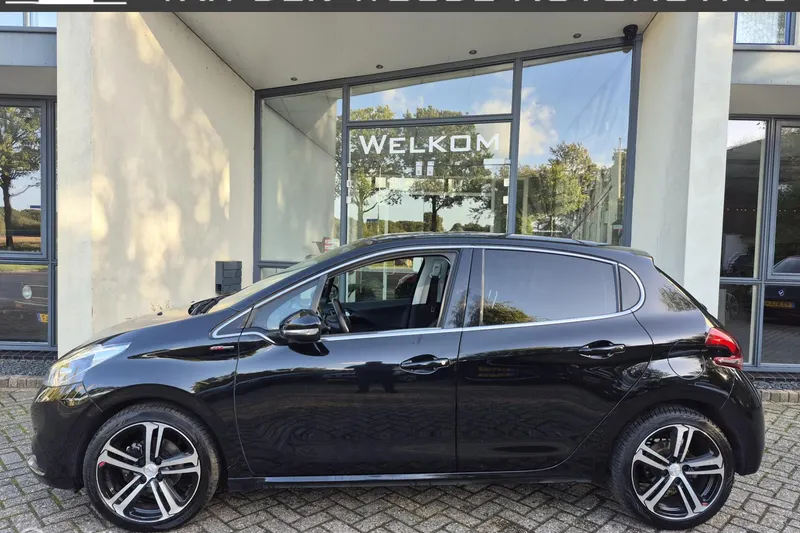 Peugeot 208 (2018)