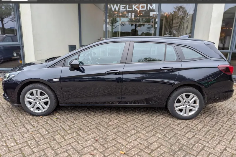 Opel Astra (2018)