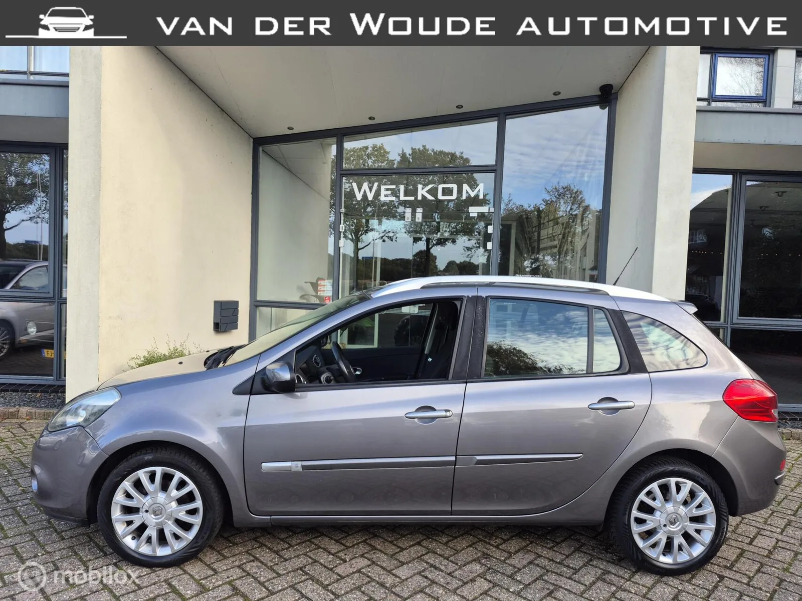 Renault Clio (2009) — foto 1