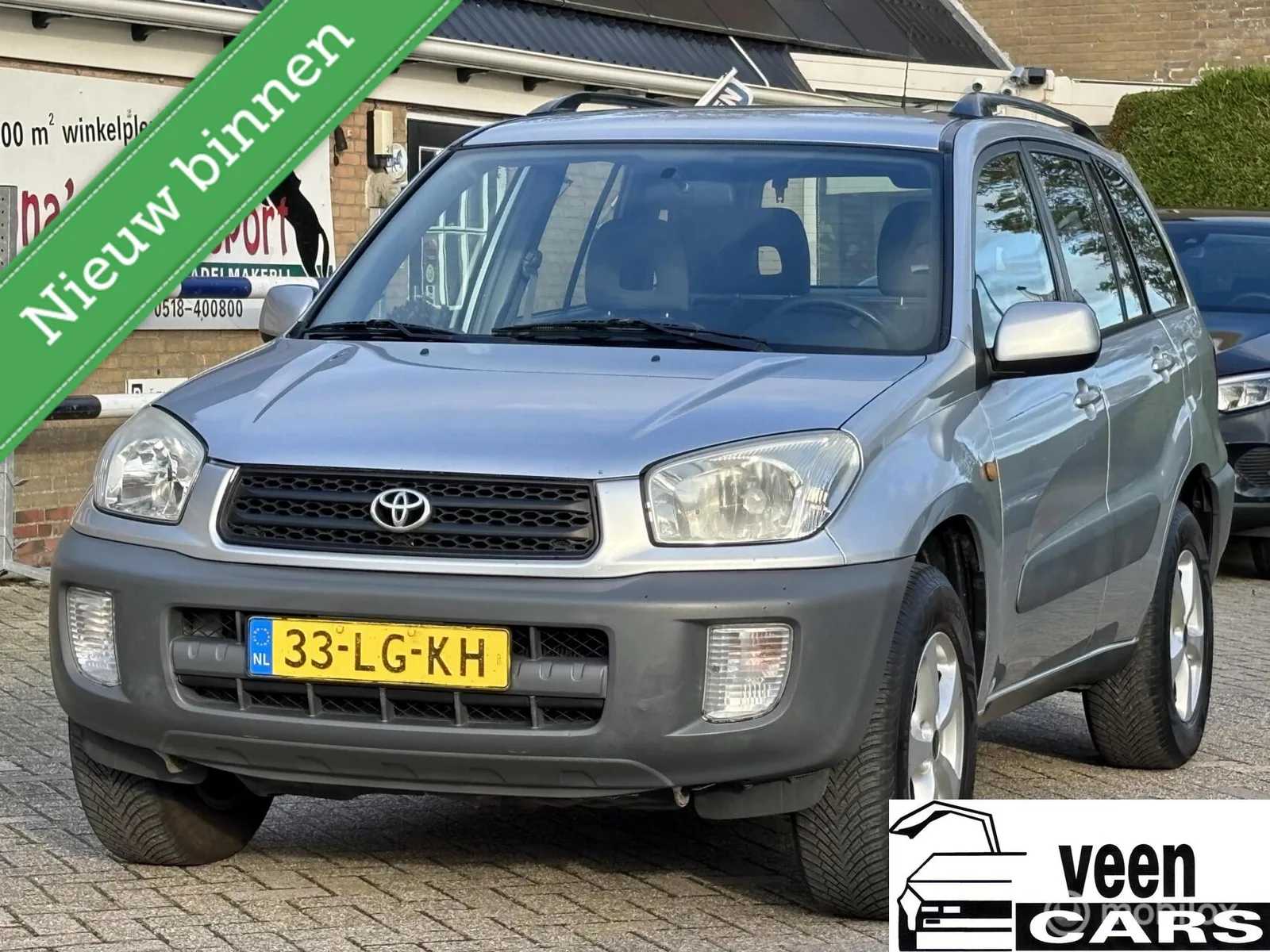 Toyota RAV4 (2002) — foto 1