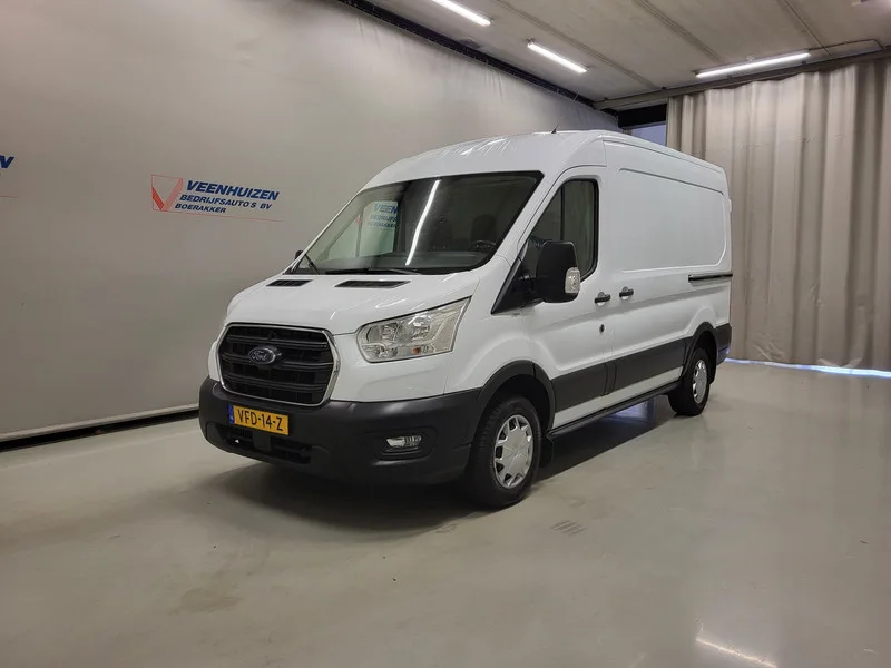 Ford Transit (2020) — foto 1