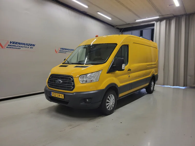 Ford Transit (2020) — foto 1