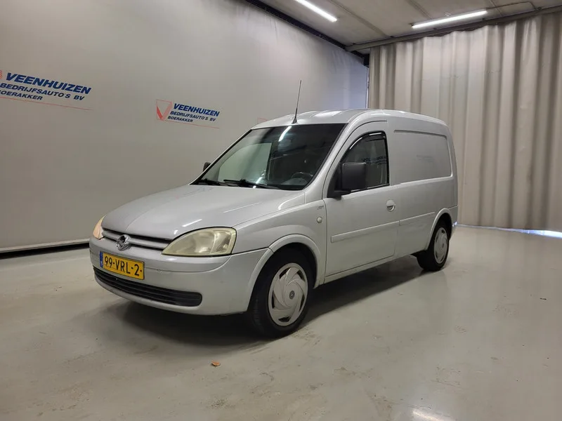 Opel Combo (2008) — foto 1