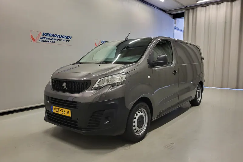 Peugeot Expert (2023)