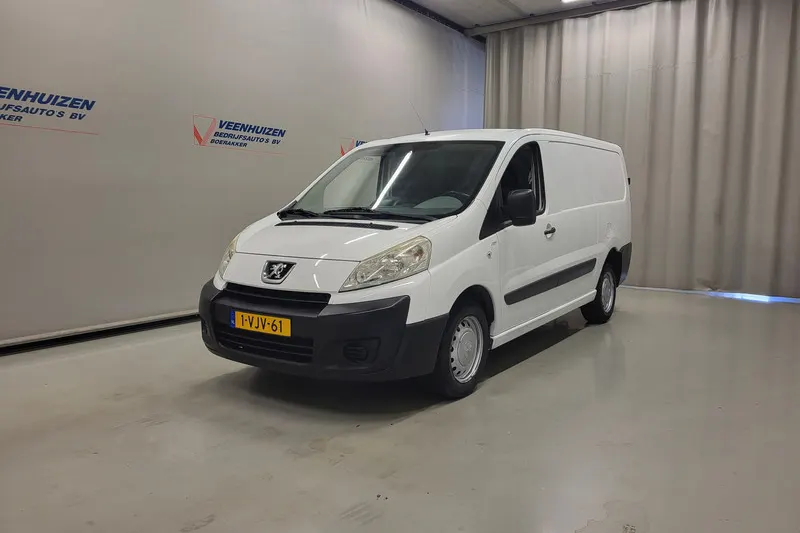Peugeot Expert (2010)