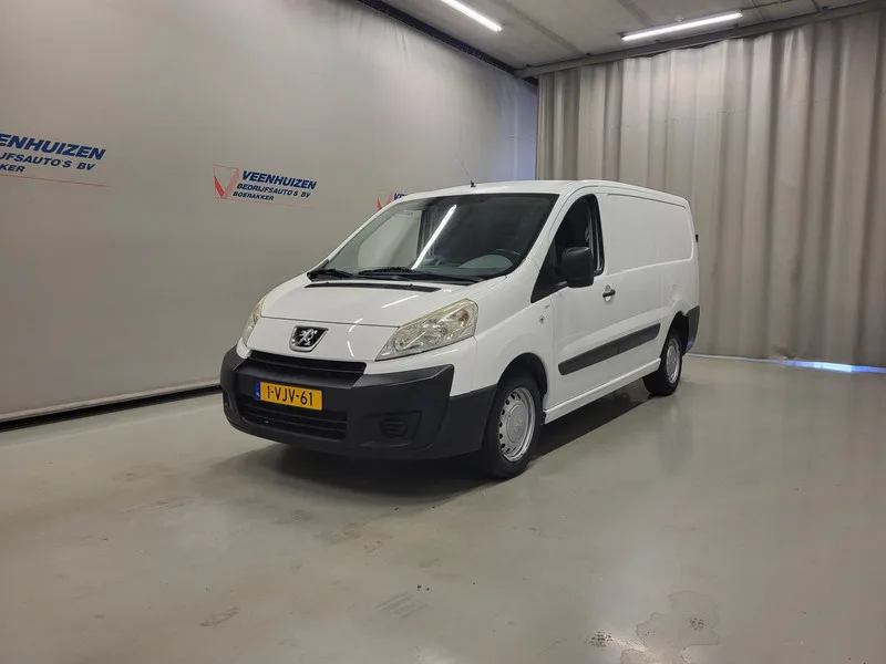 Peugeot Expert (2010) — foto 1