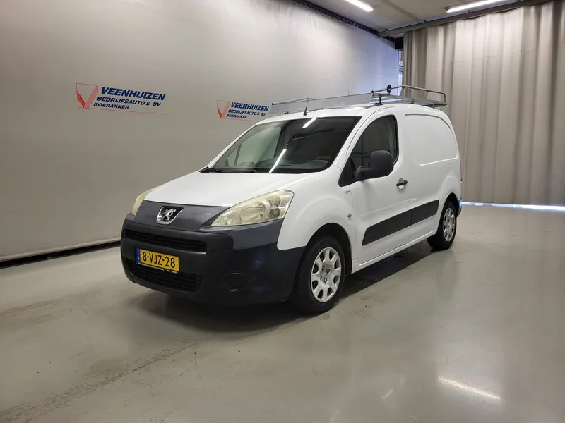 Peugeot Partner (2010) — foto 1