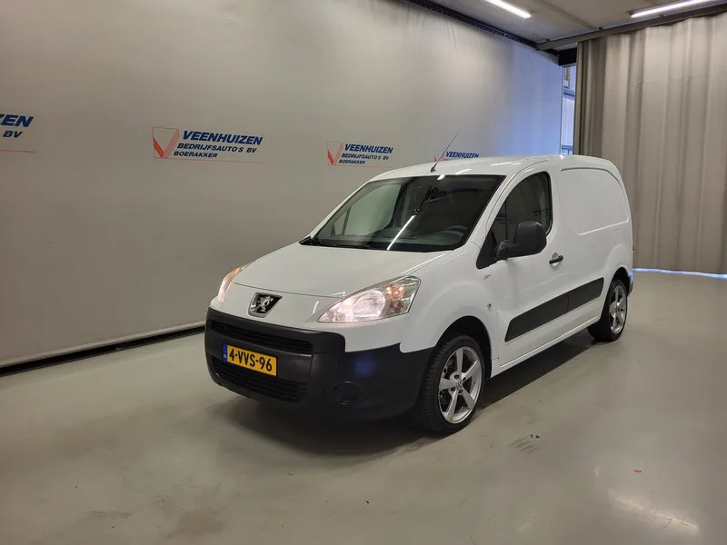 Peugeot Partner (2012) — foto 1