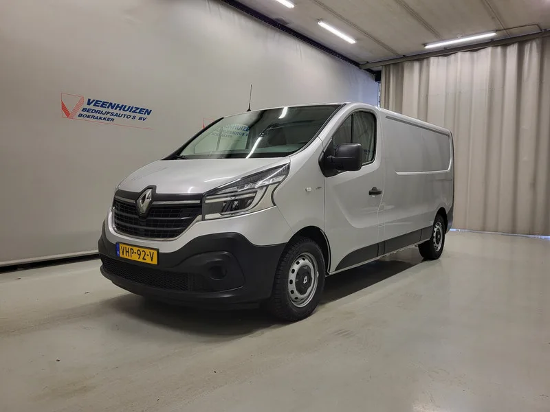 Renault Trafic (2020) — foto 1