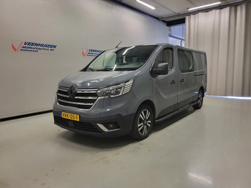 Renault Trafic (2022) — foto 1