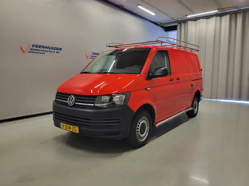 Volkswagen Transporter (2019) — foto 1