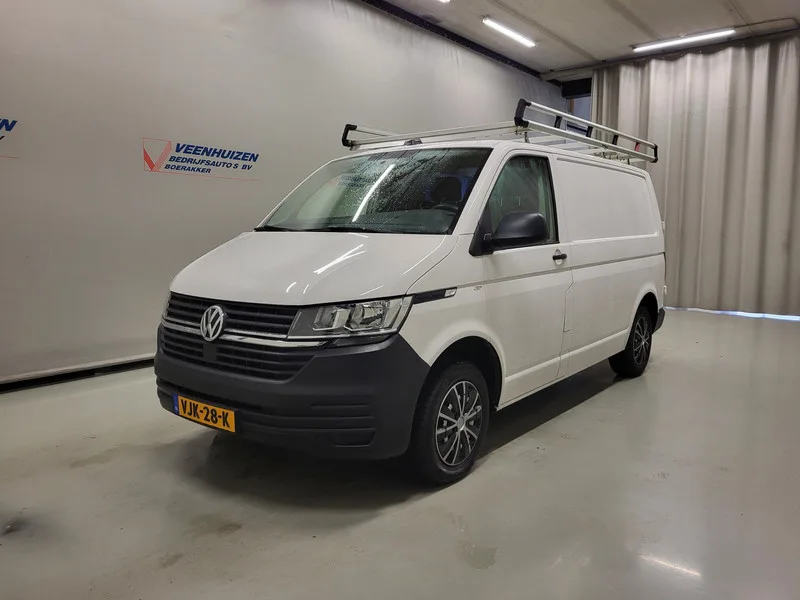 Volkswagen Transporter (2021) — foto 1