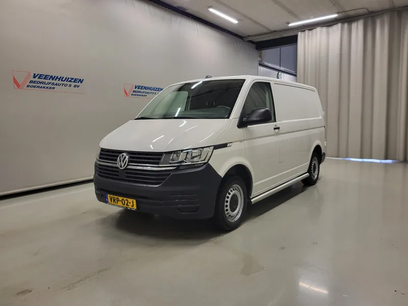 Volkswagen Transporter (2022) — foto 1