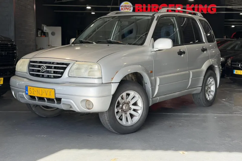 Suzuki Grand Vitara (2003)