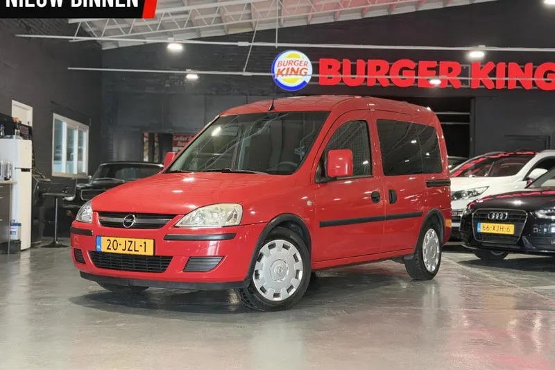 Opel Combo Tour (2009)