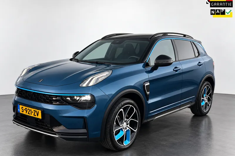 Lynk & Co 01 (2023)