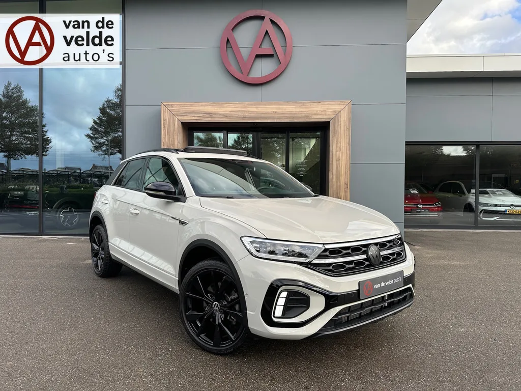 Volkswagen T-Roc (2025) — foto 1