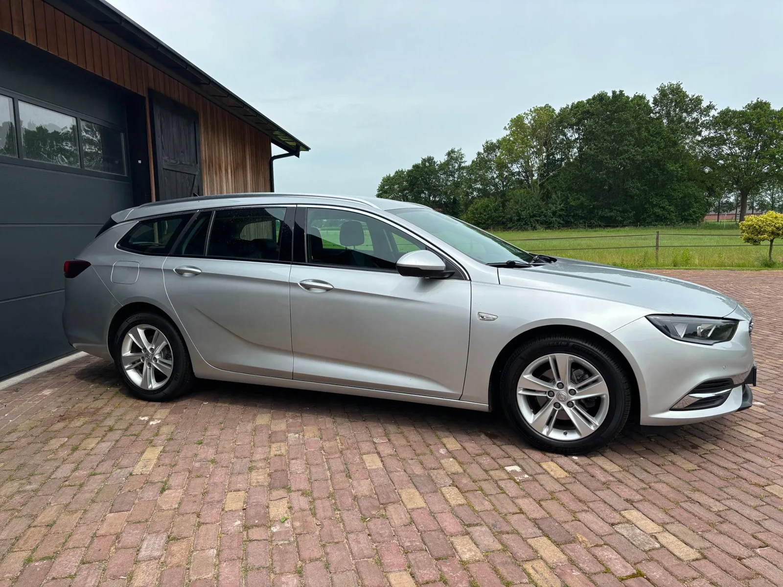 Opel Insignia (2020) — foto 1
