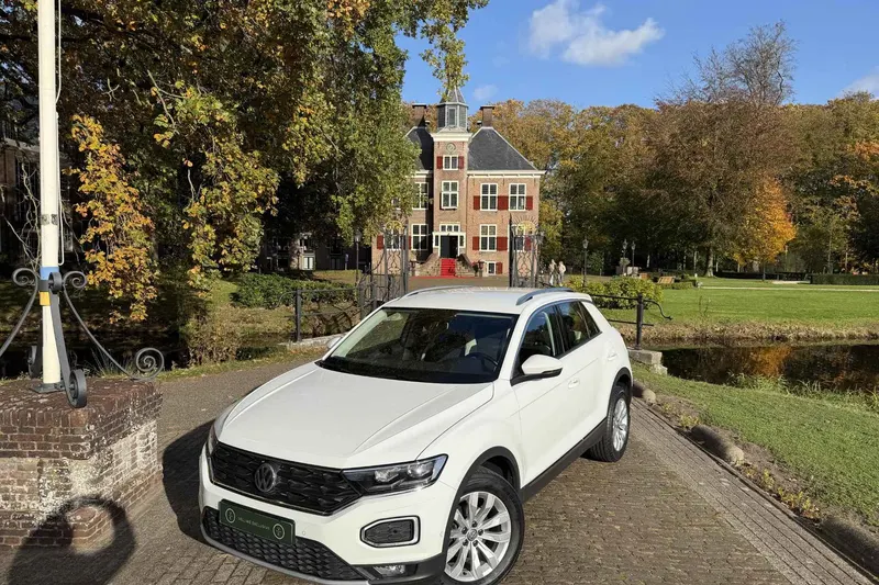 Volkswagen T-Roc (2019)