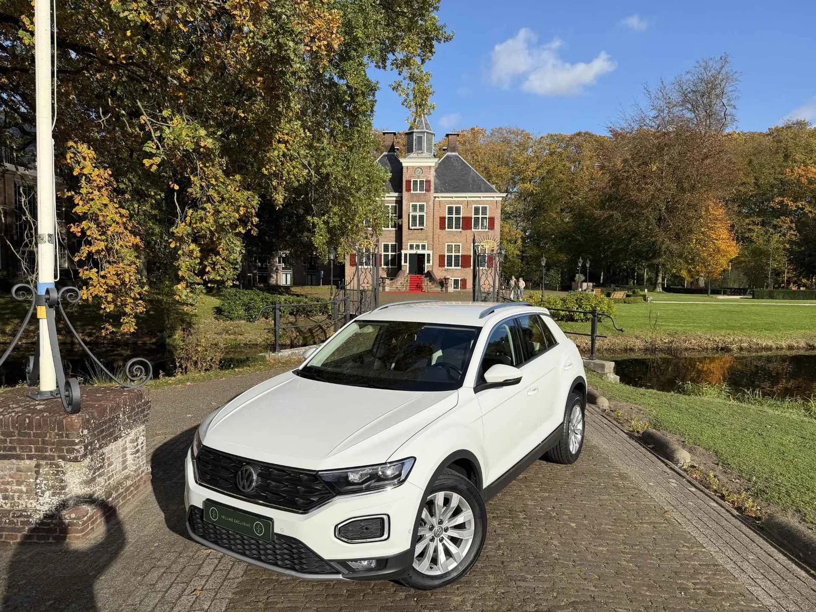 Volkswagen T-Roc (2019) — foto 1