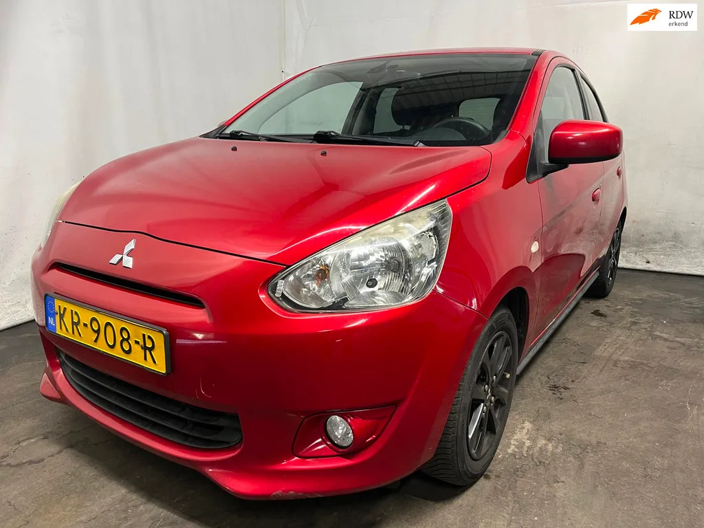 Mitsubishi Space Star (2016) — foto 1
