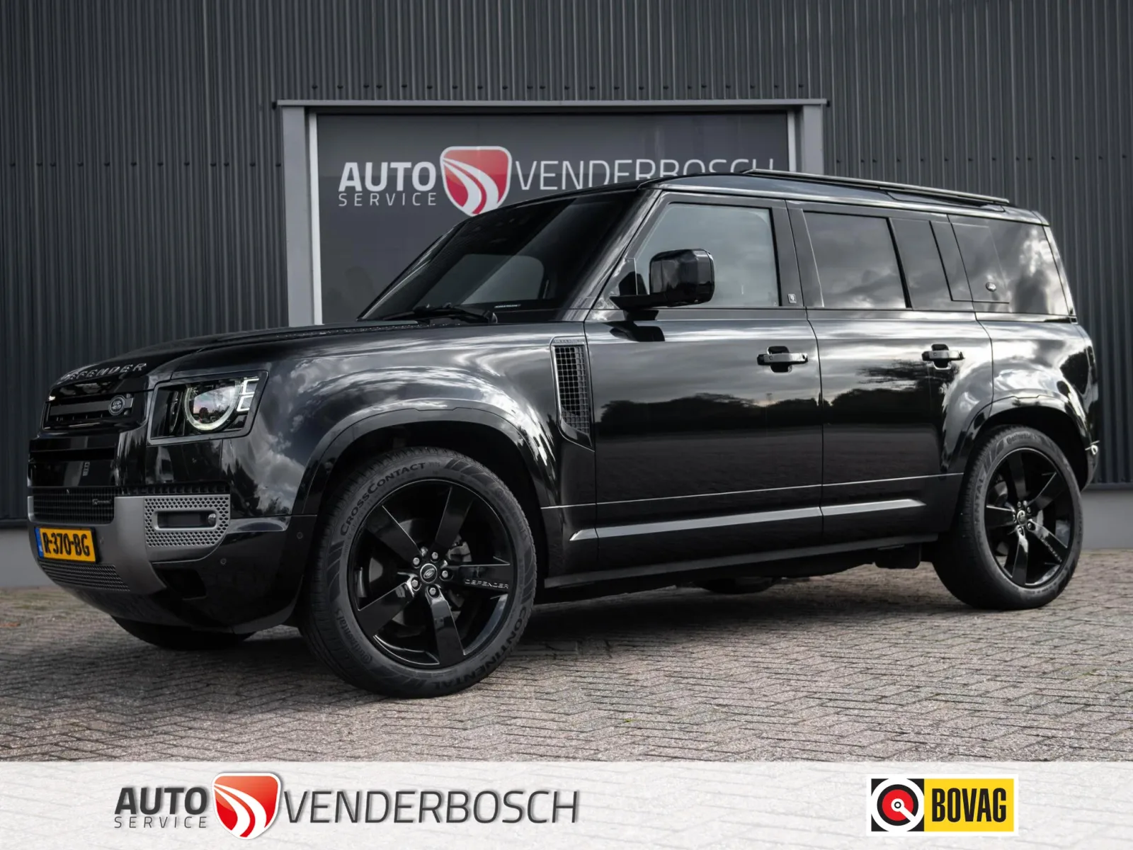 Land Rover Defender (2022) — foto 1