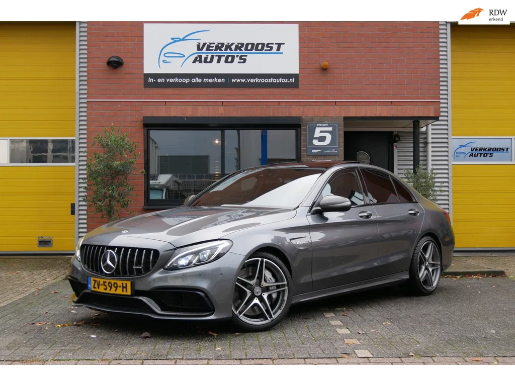 Mercedes-Benz C-Klasse (2017) — foto 1