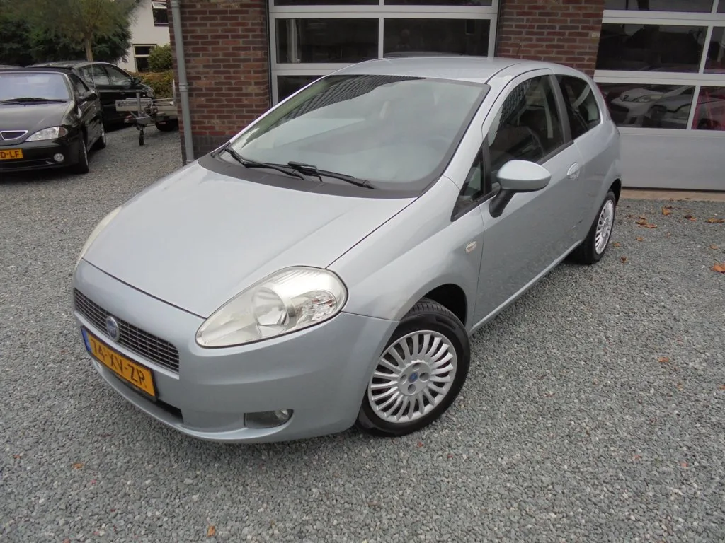 Fiat Grande Punto (2007) — foto 1