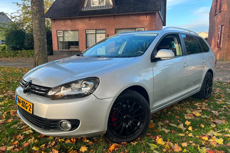 Volkswagen Golf (2012)
