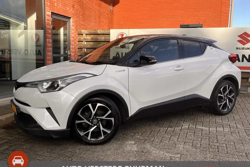 Toyota C-HR (2017)