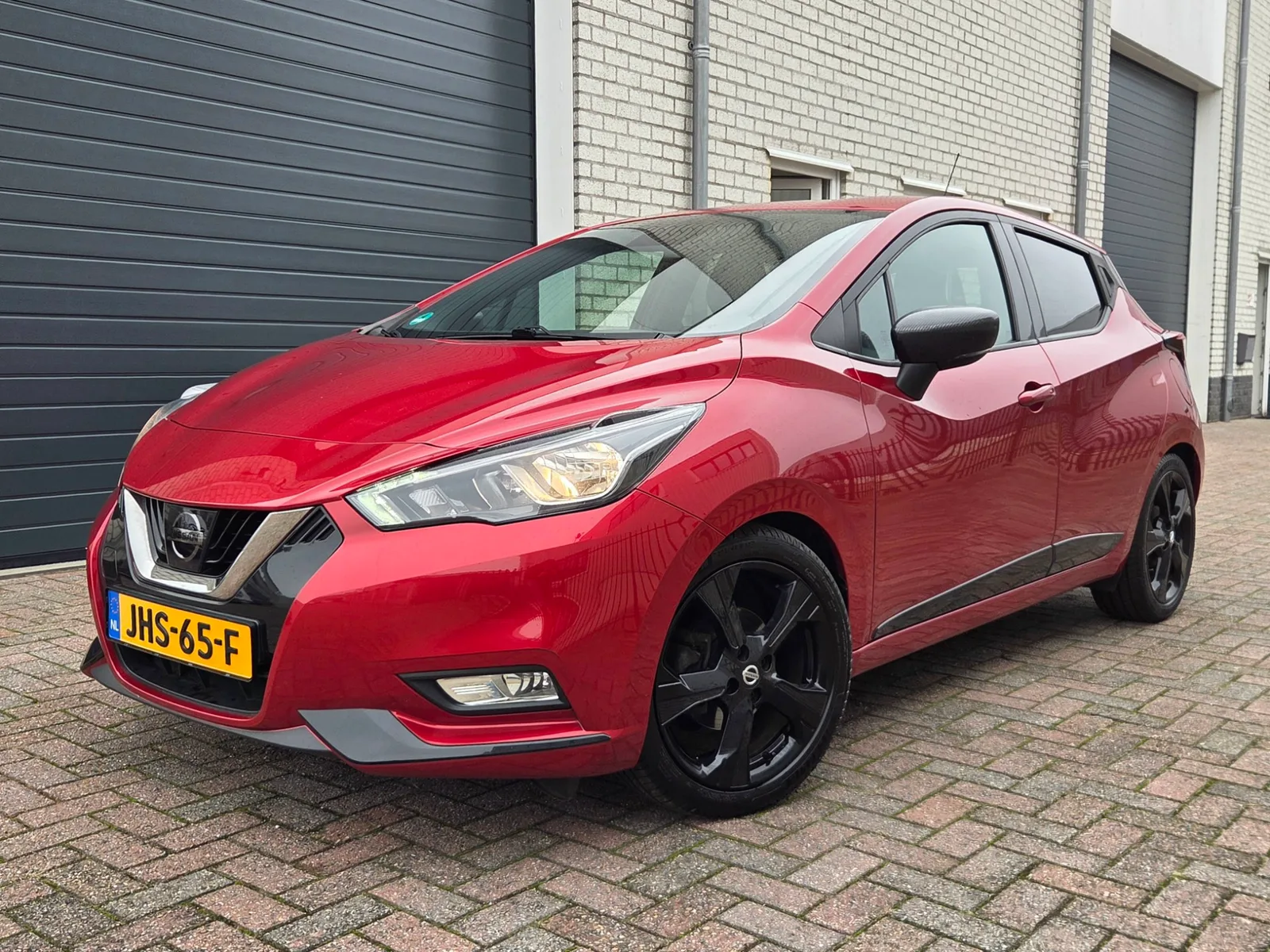 Nissan Micra (2019) — foto 1