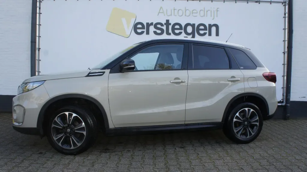 Suzuki Vitara (2023) — foto 1