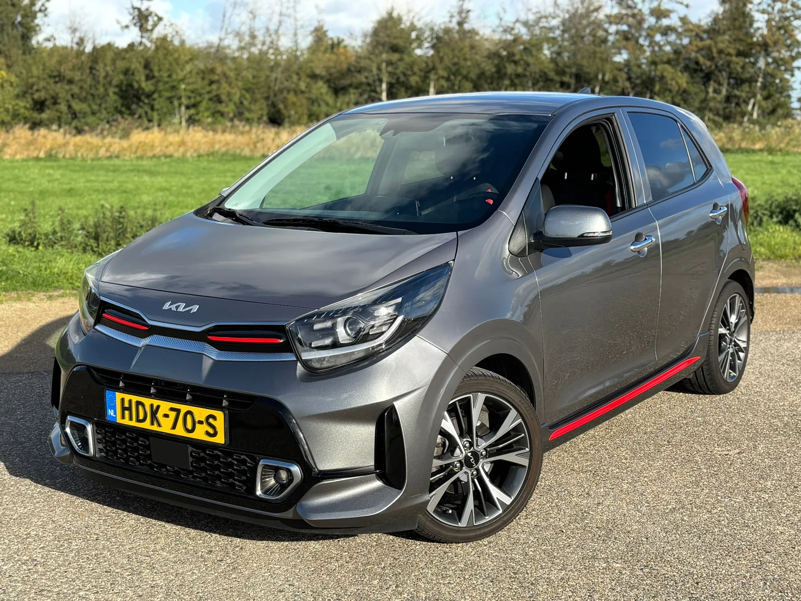Kia Picanto (2023) — foto 1